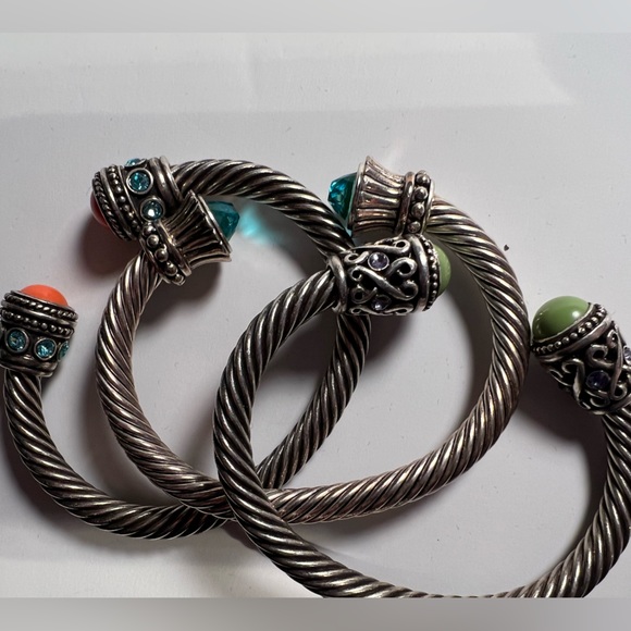 Cuff Bracelet set with matching Clip Earrings - priced as set - Picture 6 of 14